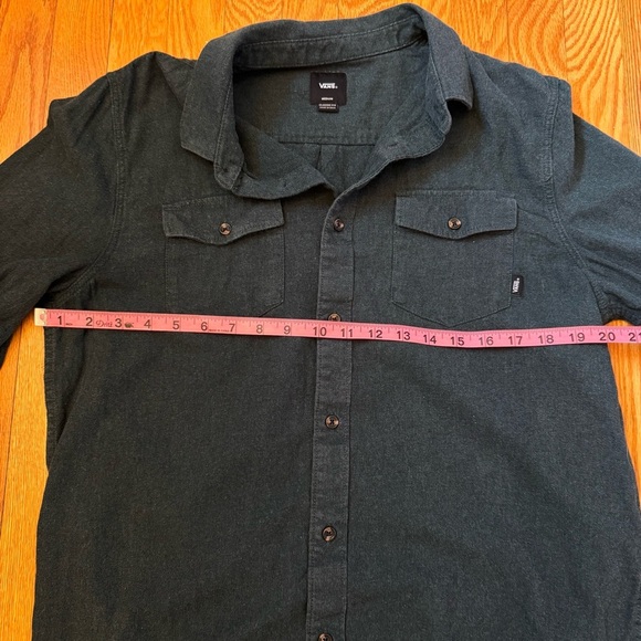 Vans Men’s Classic Fit Green Button Up Long Sleeve Size Medium - Picture 9 of 11